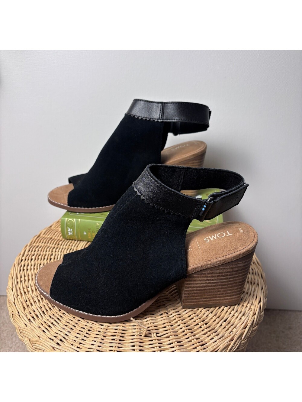 Like New Toms Black Faux Suede Heels 8 - Picture 3 of 7